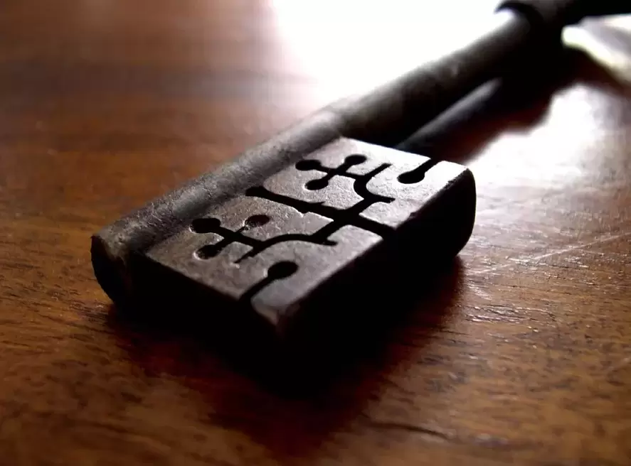 lucky amulet - key